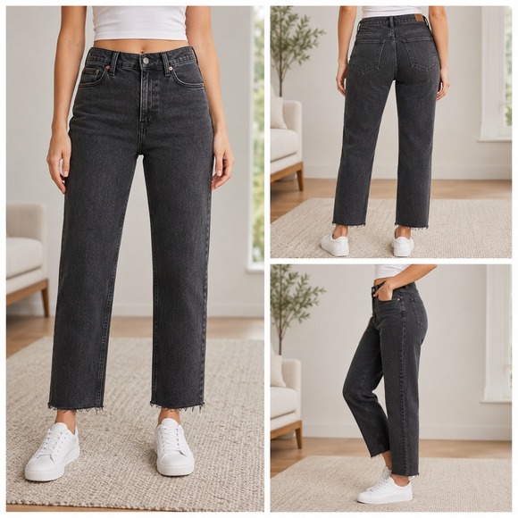 Abercrombie & Fitch Denim - Abercrombie & Fitch Black Cropped Straight-Leg Jeans
